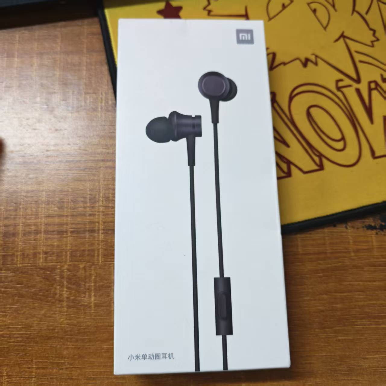 Xiaomi Single Dynamic Earphone - огляд і ціна Wired Earphone Mic